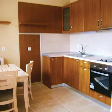 Two-bedroom Holiday In Tsarevo