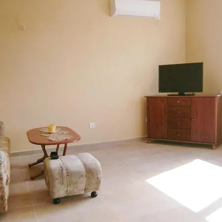 Two-bedroom Holiday In *