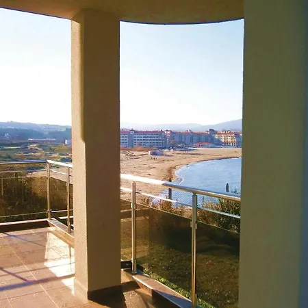 Two-bedroom Holiday In *
